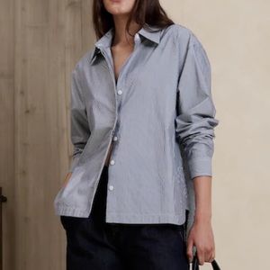 Banana Republic Navy and White stripped dress shirt